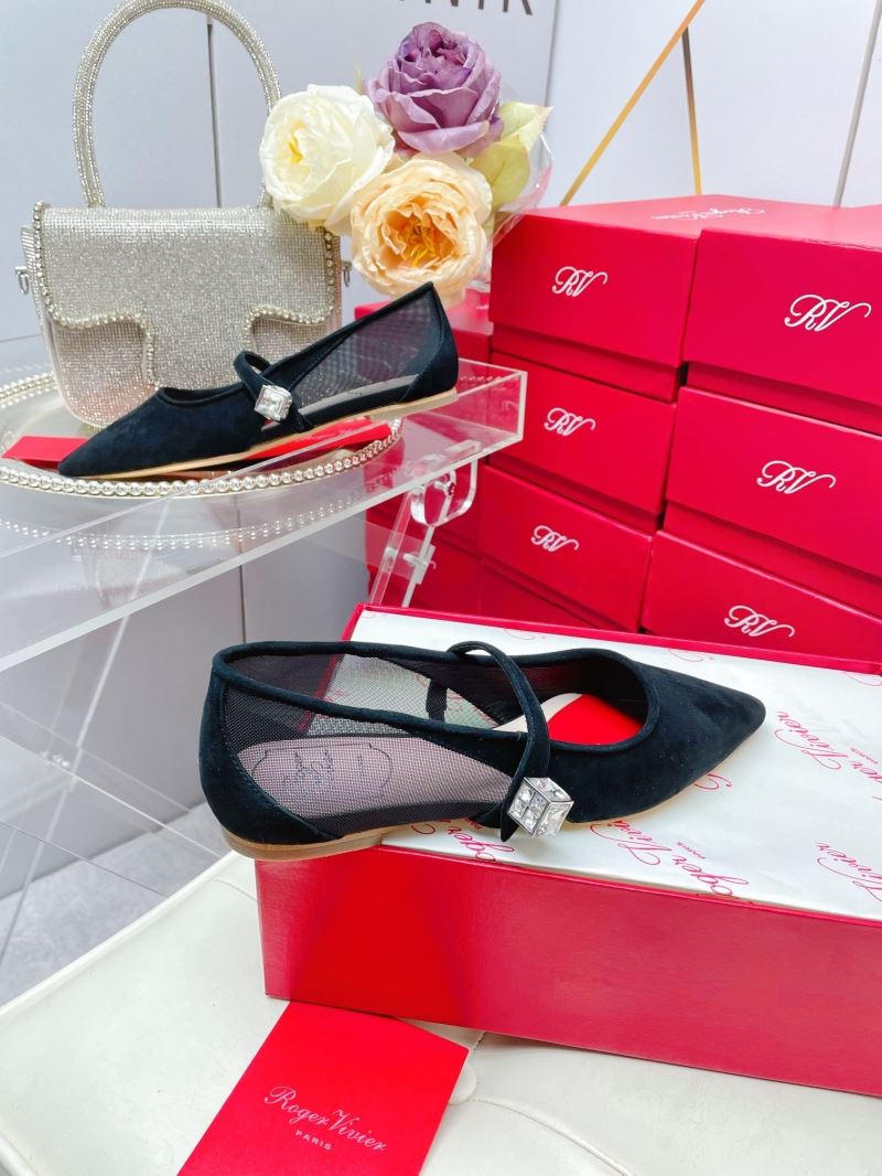 Roger Vivier flat shoes